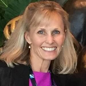 Meet your Posher, Deirdre